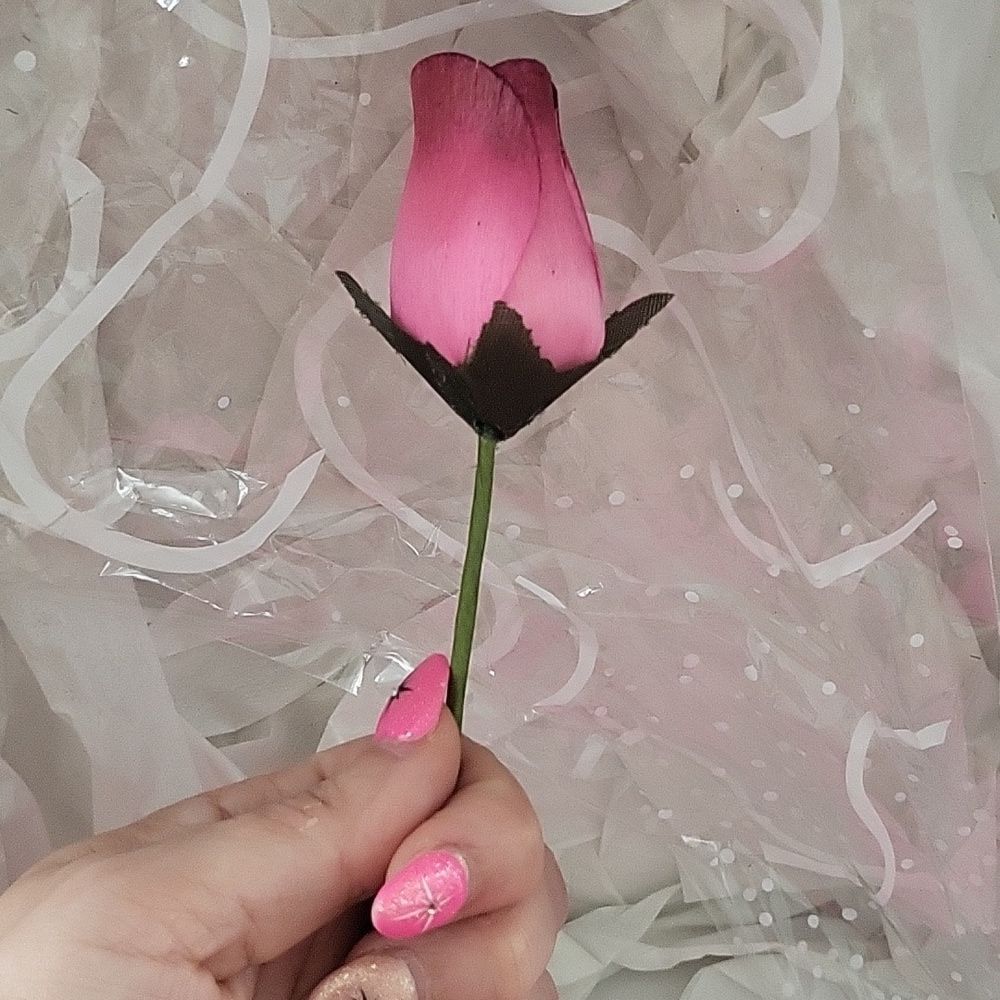 HANDMADE Wooden Roses - Picture 4 of 8